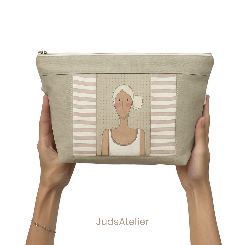 Sewing bag with floral print in ochre tones