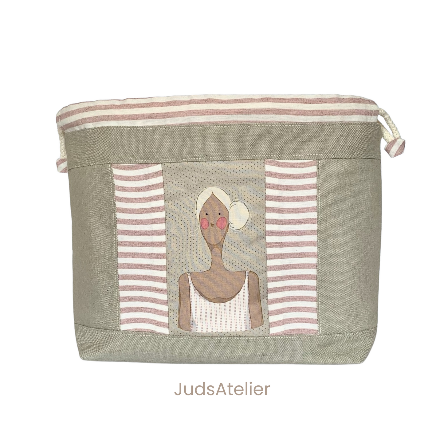 Sewing bag with floral print in ochre tones