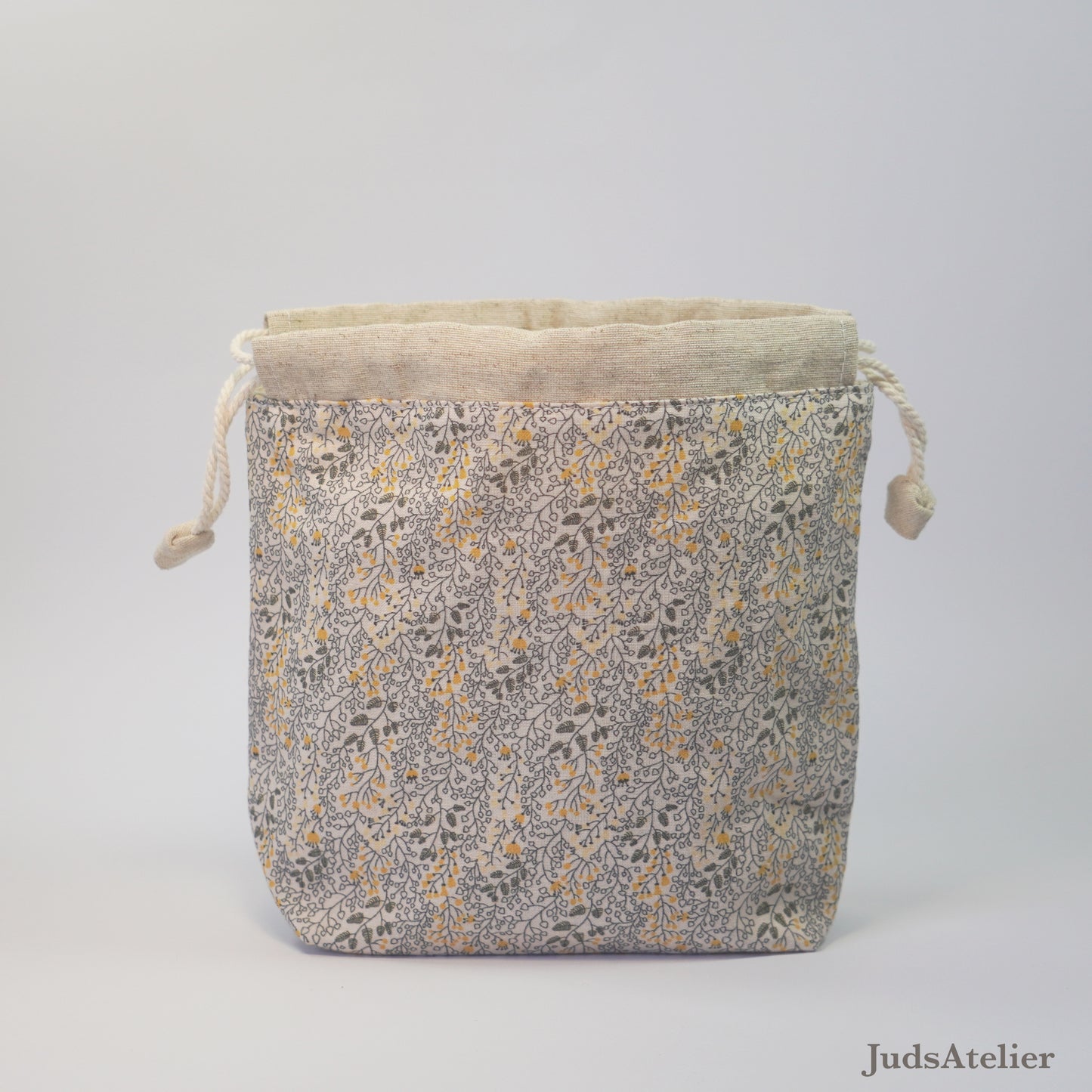 Bolsa de labores modelo ENSUEÑO con estampado floral en tonos ocres