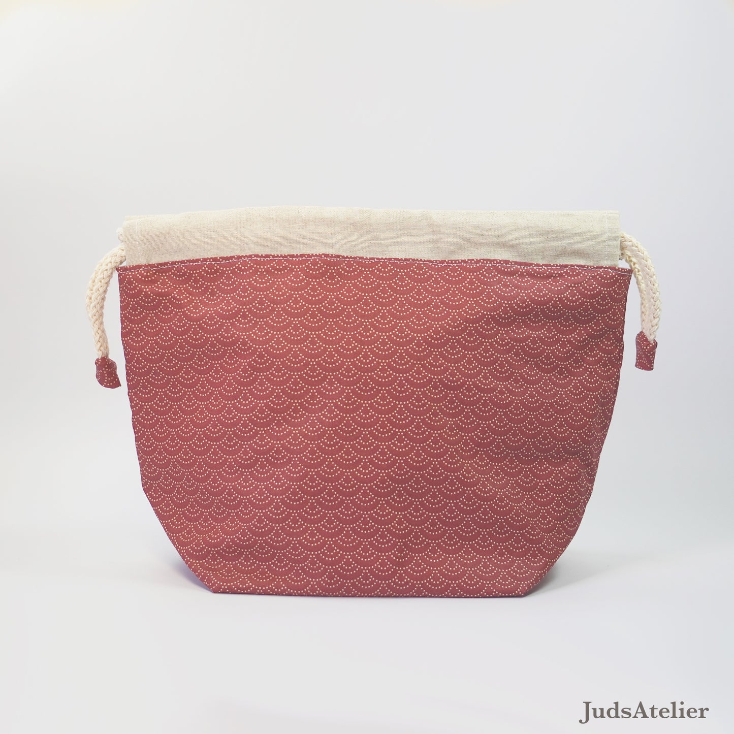 Bolsa de labores modelo ENSUEÑO con estampado japonés en color rojo oscuro