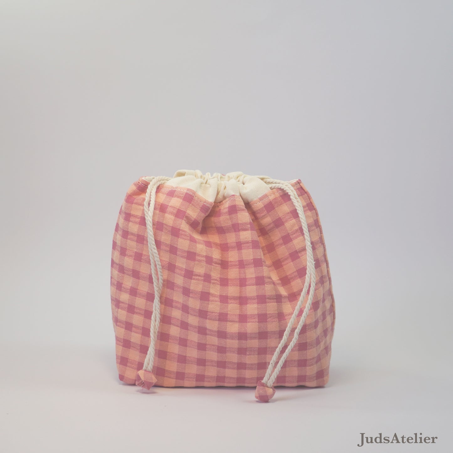 Bolsa de labores modelo ENSUEÑO en tela vichy rosa y salmón