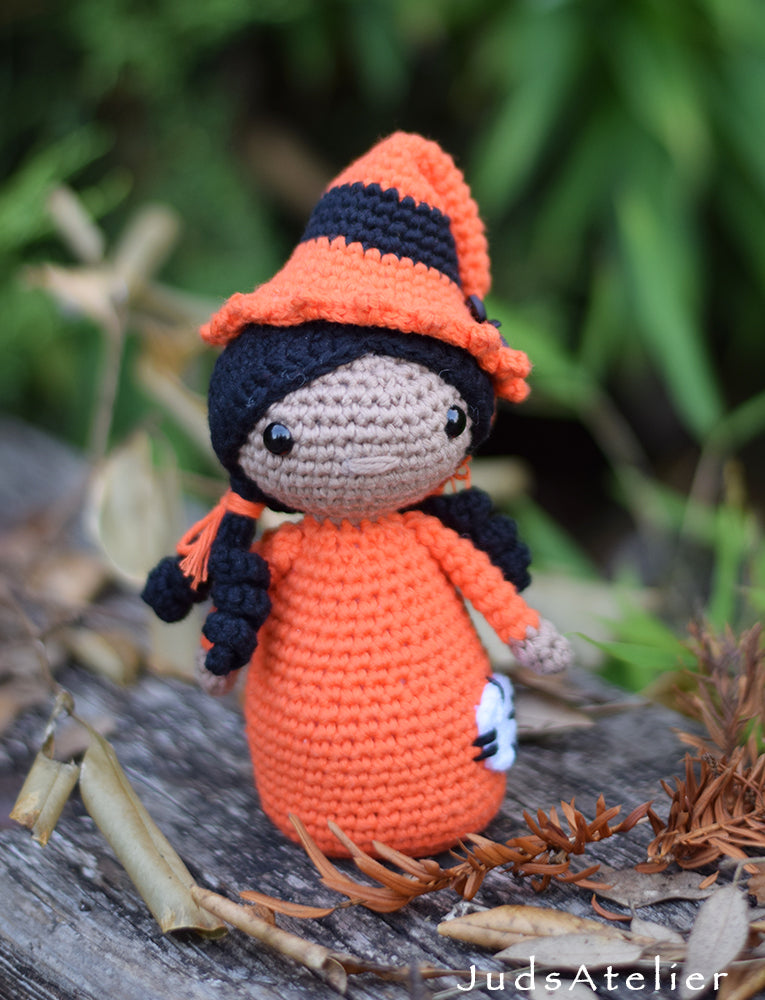 Patrón amigurumi - DANA la pequeña bruja