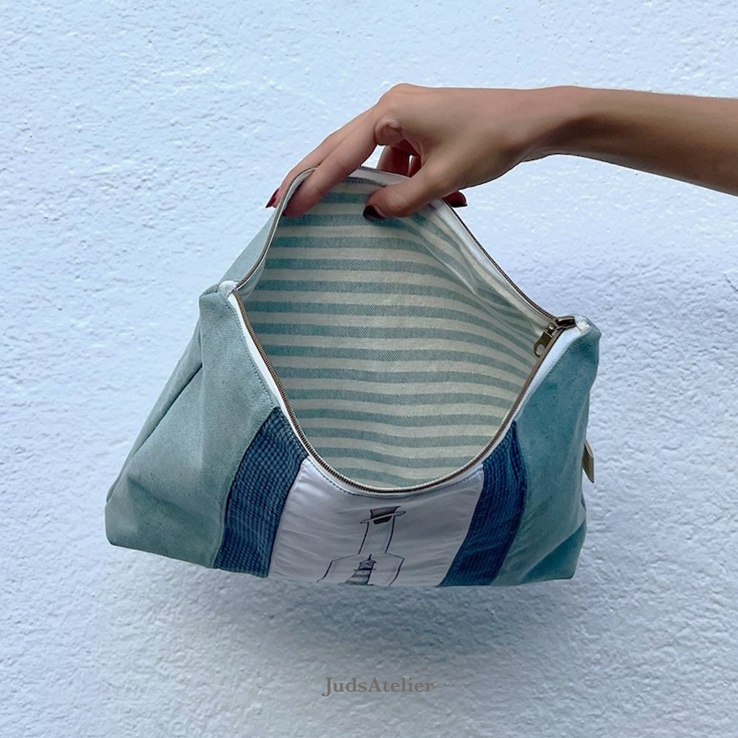 Sewing bag in neon pink gingham fabric