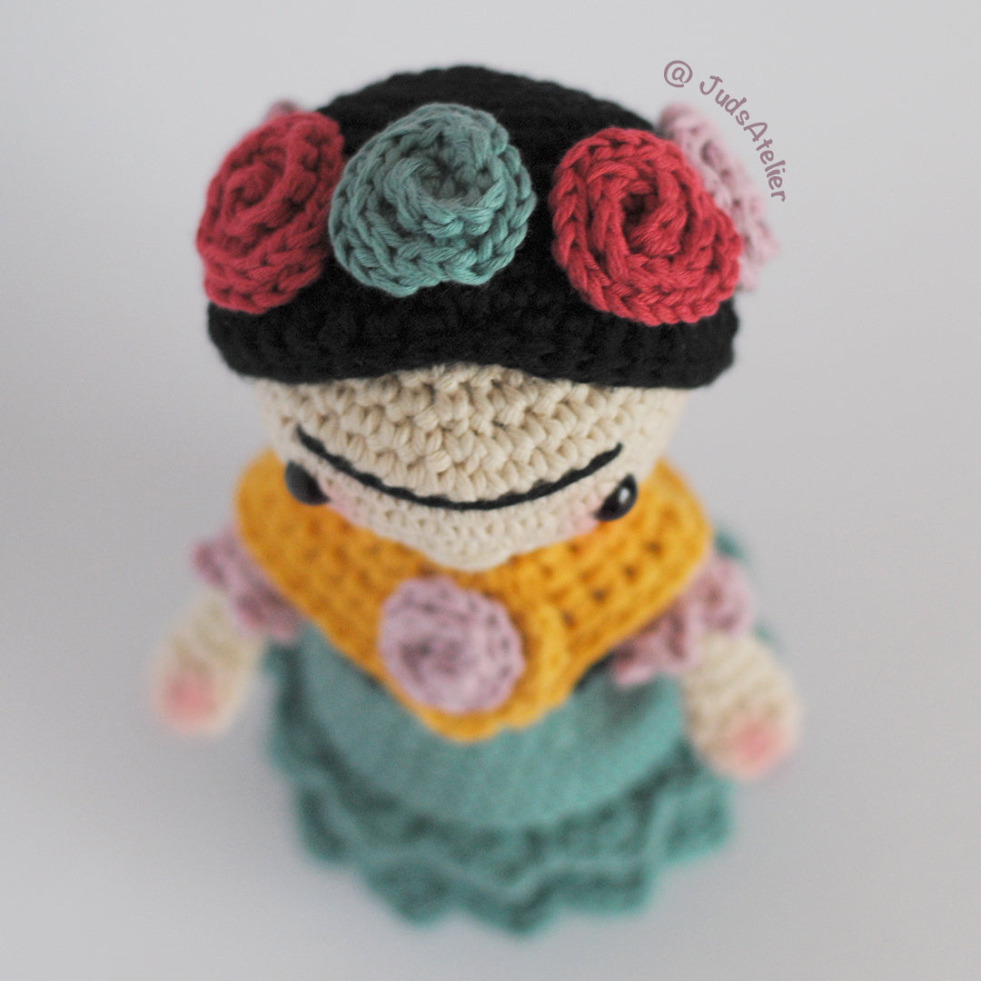 Patrón amigurumi - FRIDA, the girl power
