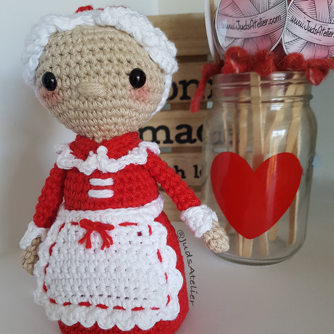 Patrón amigurumi - Mamá Noel