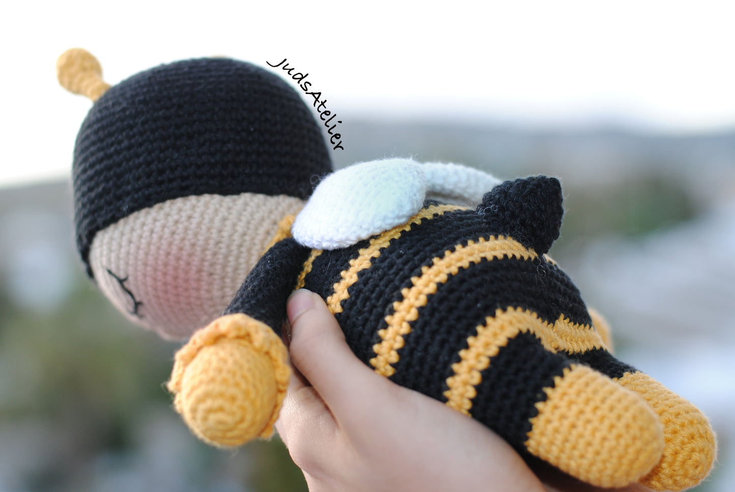 Patrón amigurumi - SUNNY la abeja