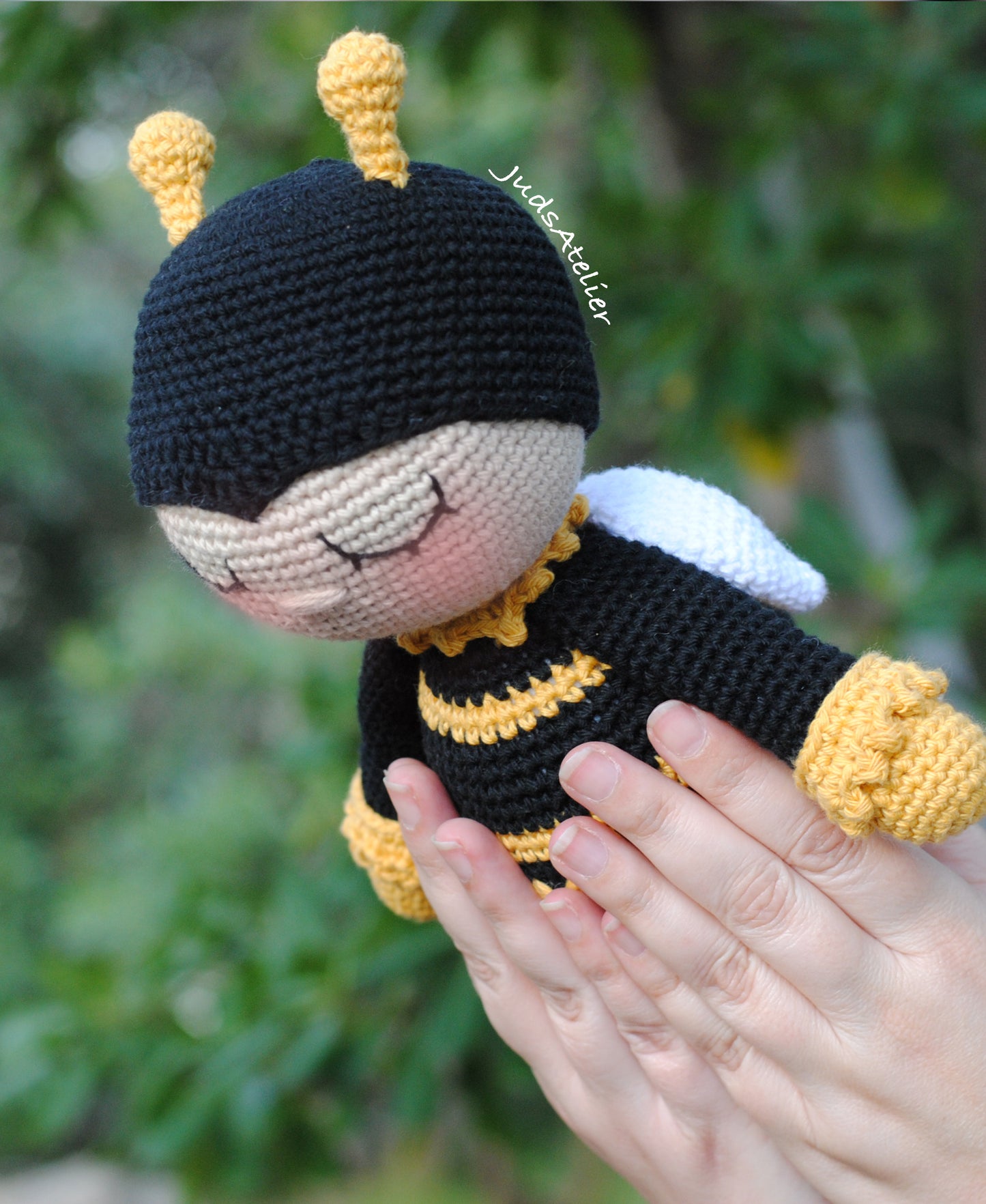 Patrón amigurumi - SUNNY la abeja