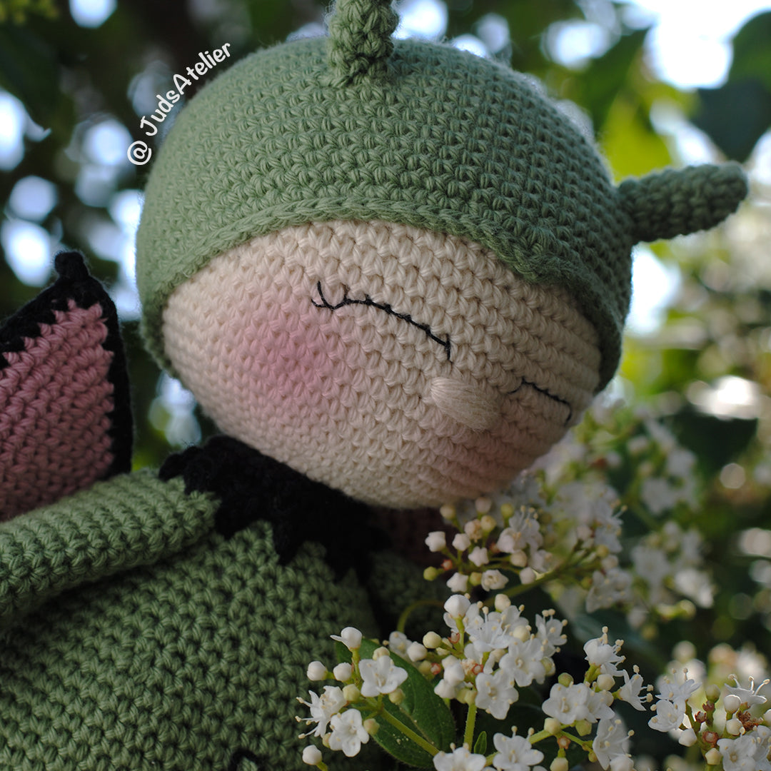 Patrón amigurumi - MIA la mariposa