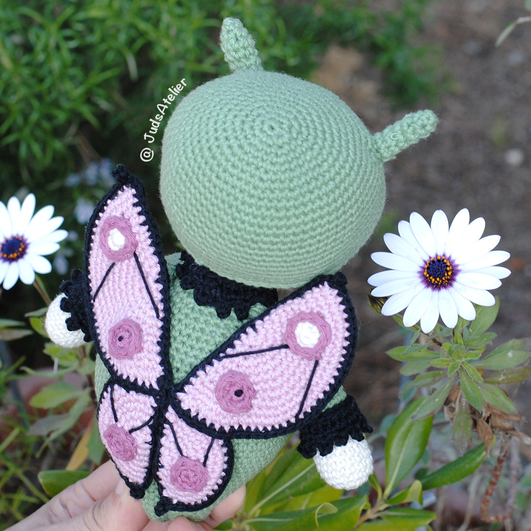Patrón amigurumi - MIA la mariposa