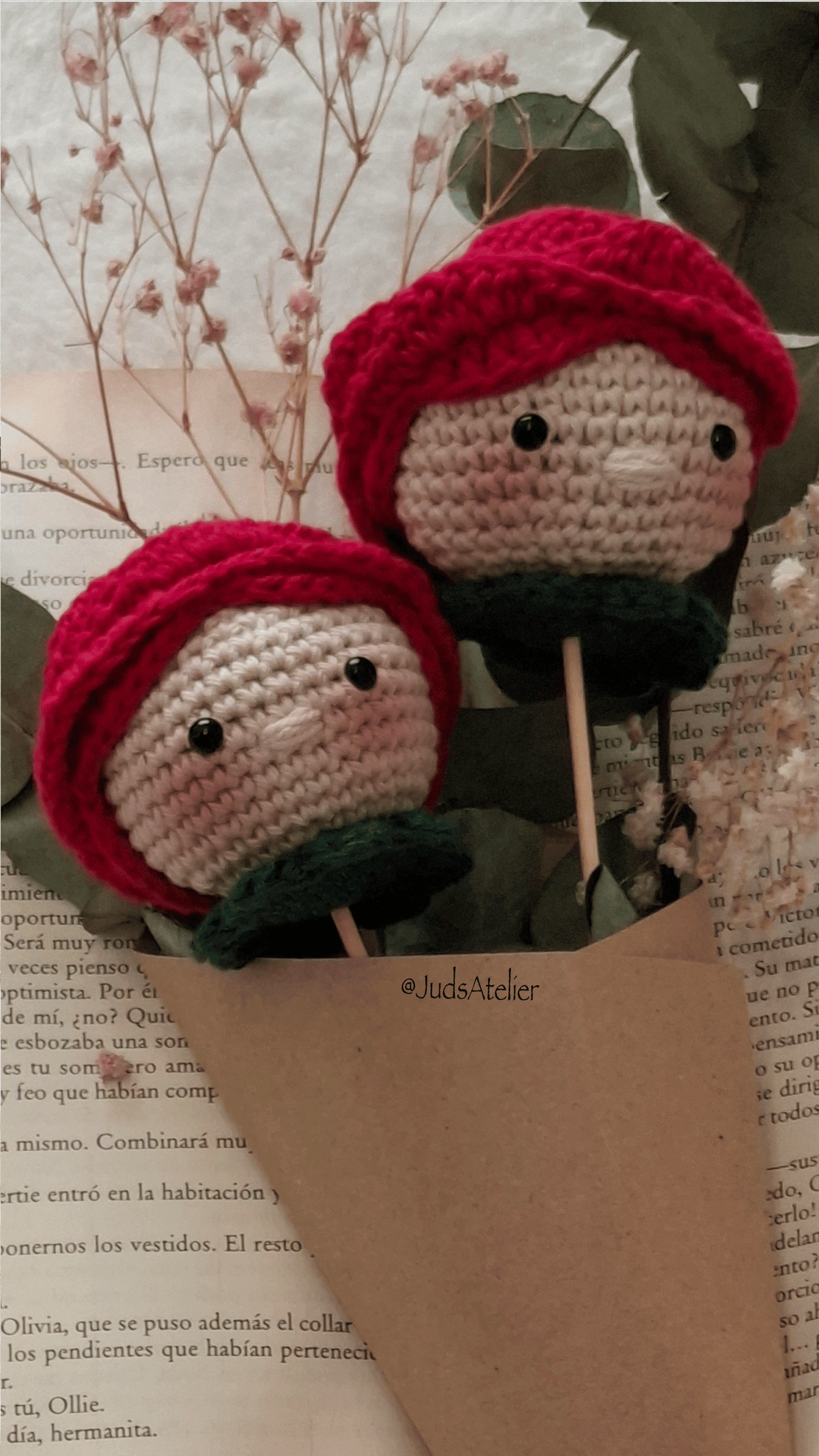 Patrón amigurumi - ROSA DE SANT JORDI (CATALA)